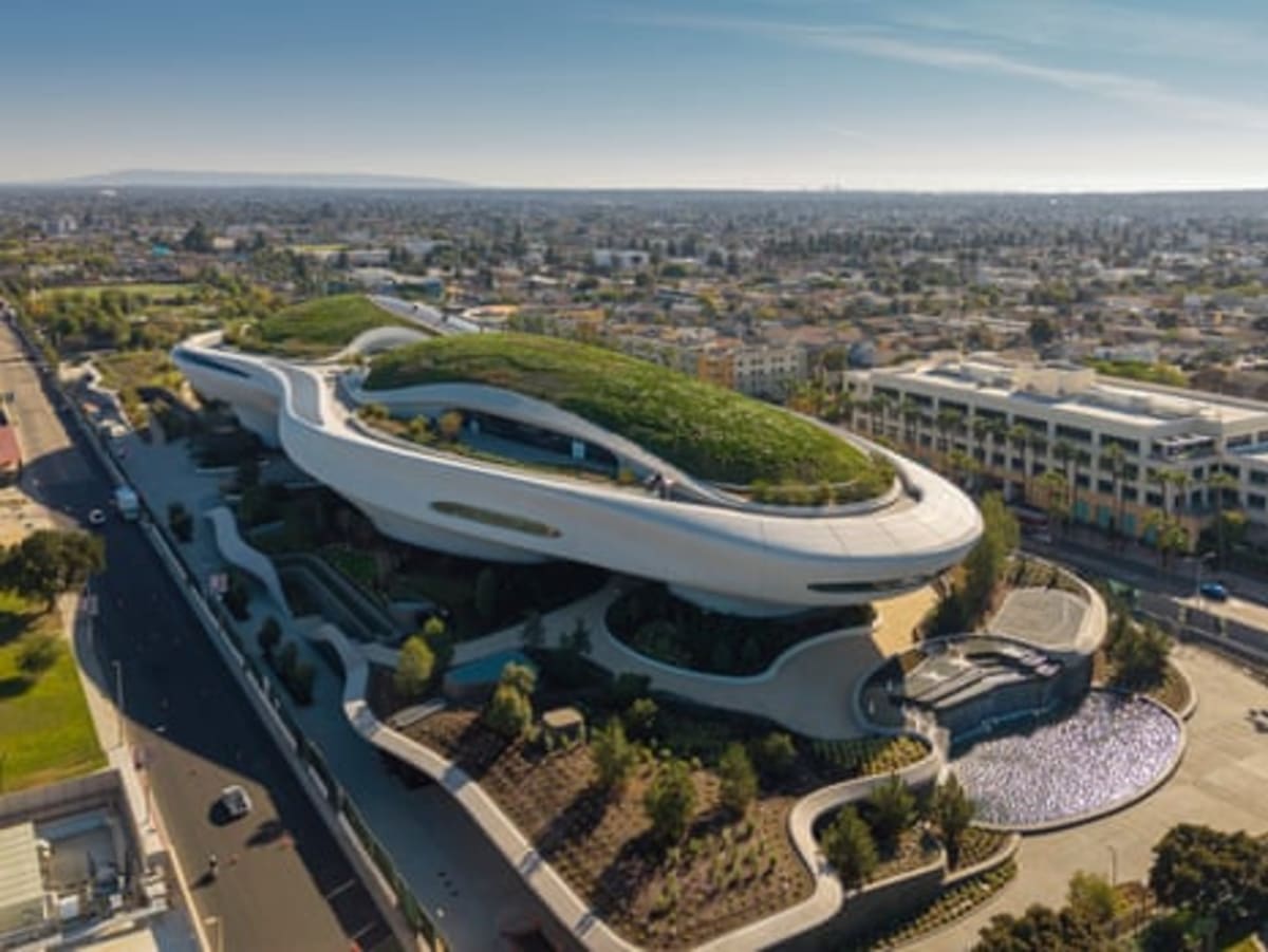 George Lucas Opens $1B Museum Celebrating Human Stories - Image 3