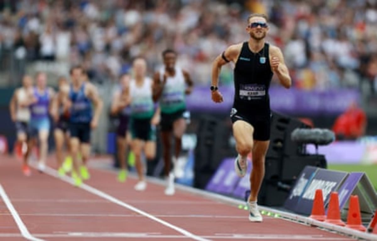 Josh Kerr Shatters Mile World Record After 27 Years - Image 4
