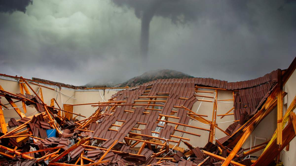 Man Rescued After 8 Days Trapped in Venezuela Earthquake