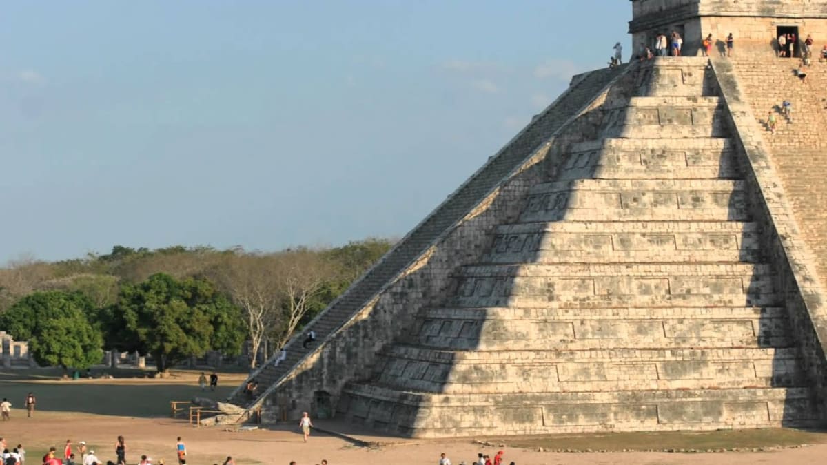 Ancient Maya Shifted to Shared Power, New Hall Shows - Image 5