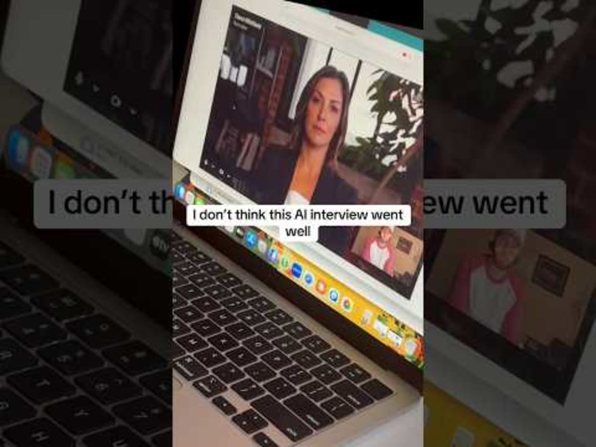 Comedian Breaks AI Interviewer With Nonsense Answers - Image 3