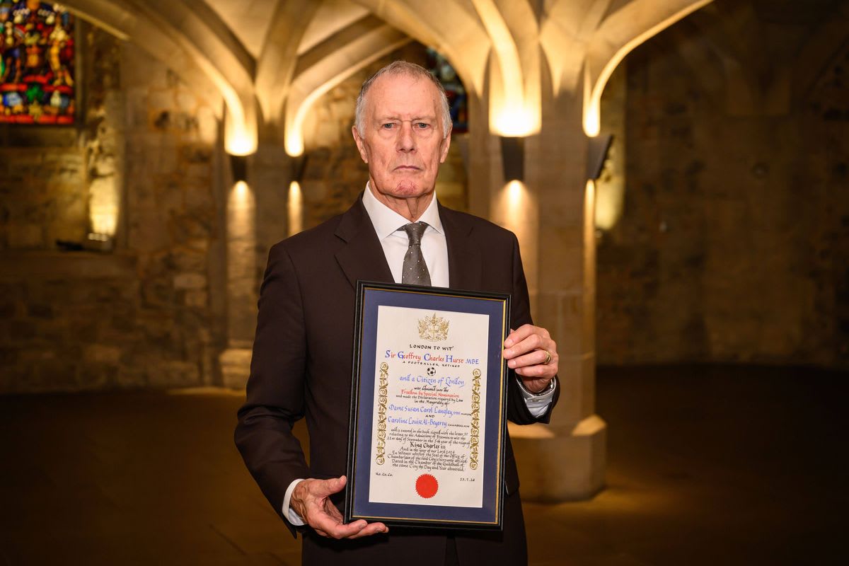 England's 1966 Hero Geoff Hurst Honored at 84 - Image 3