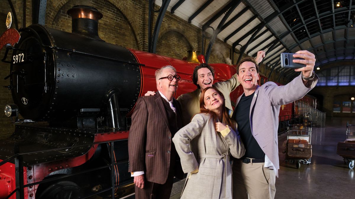 Harry Potter Cast Reunites After 25 Years at Hogwarts Set
