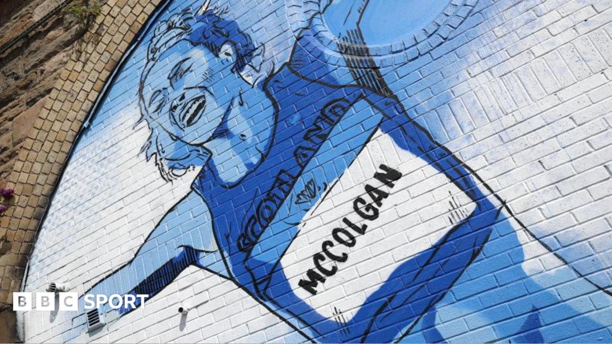 Scottish runner Eilish McColgan competing on track at Commonwealth Games athletic event