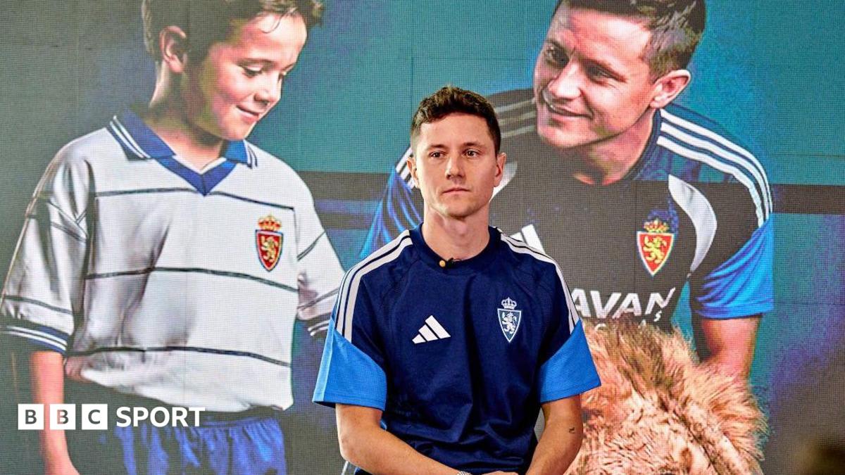 Ex-Man United Star Returns Home, Plays for Free