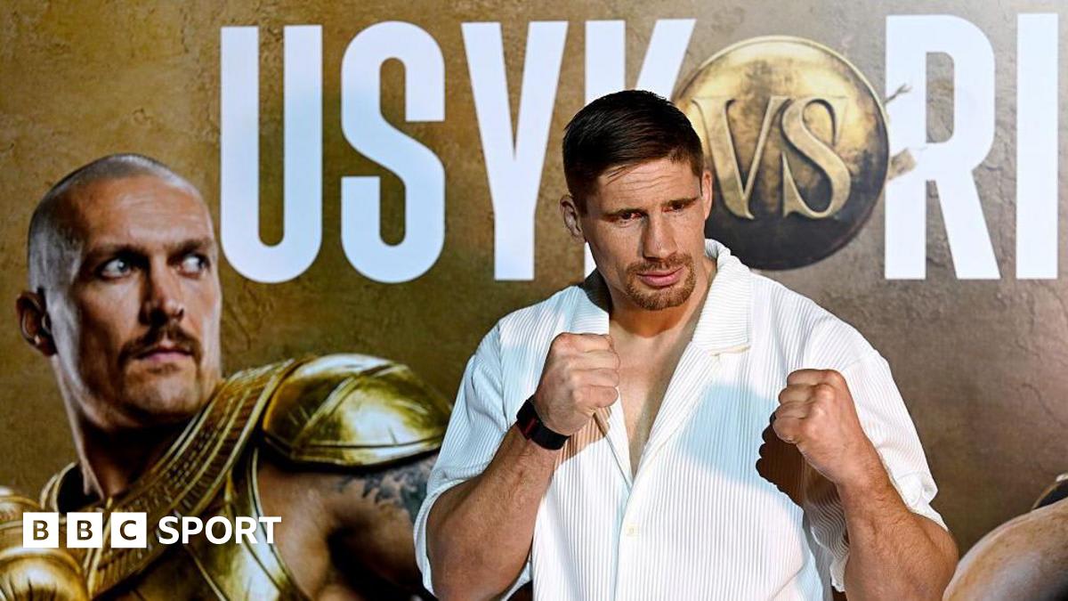 Kickboxing Champion Gets Boxing Shot After Vegas Meeting