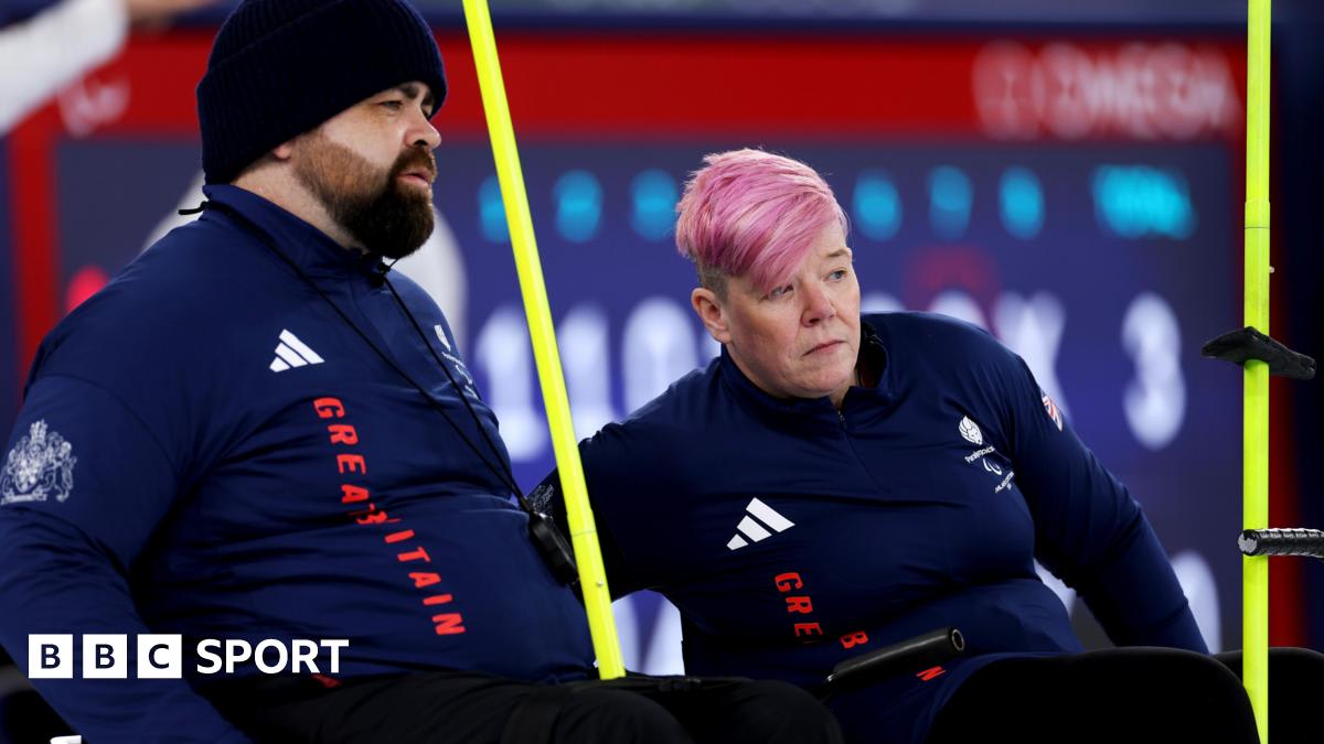 GB Wheelchair Curlers Win 2 Straight at Paralympics