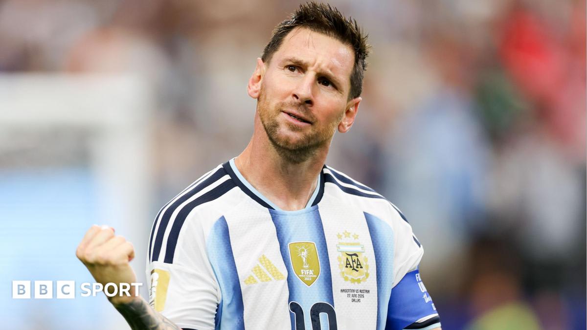Lionel Messi in Argentina's blue and white jersey celebrating his record-breaking World Cup goal