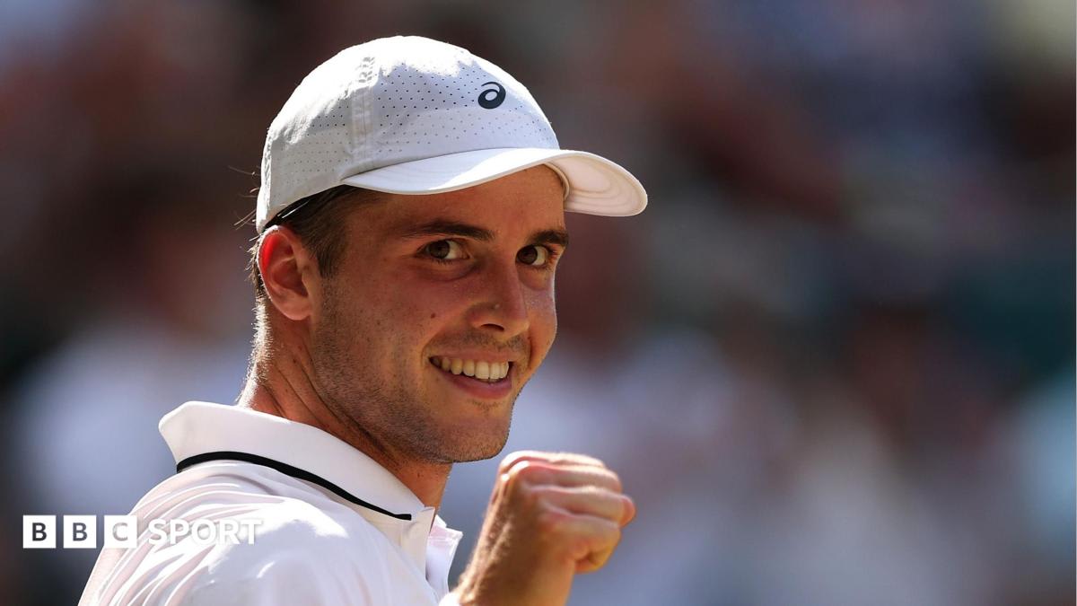 Wimbledon Wildcard Fery Reaches Semi-Finals from Hometown
