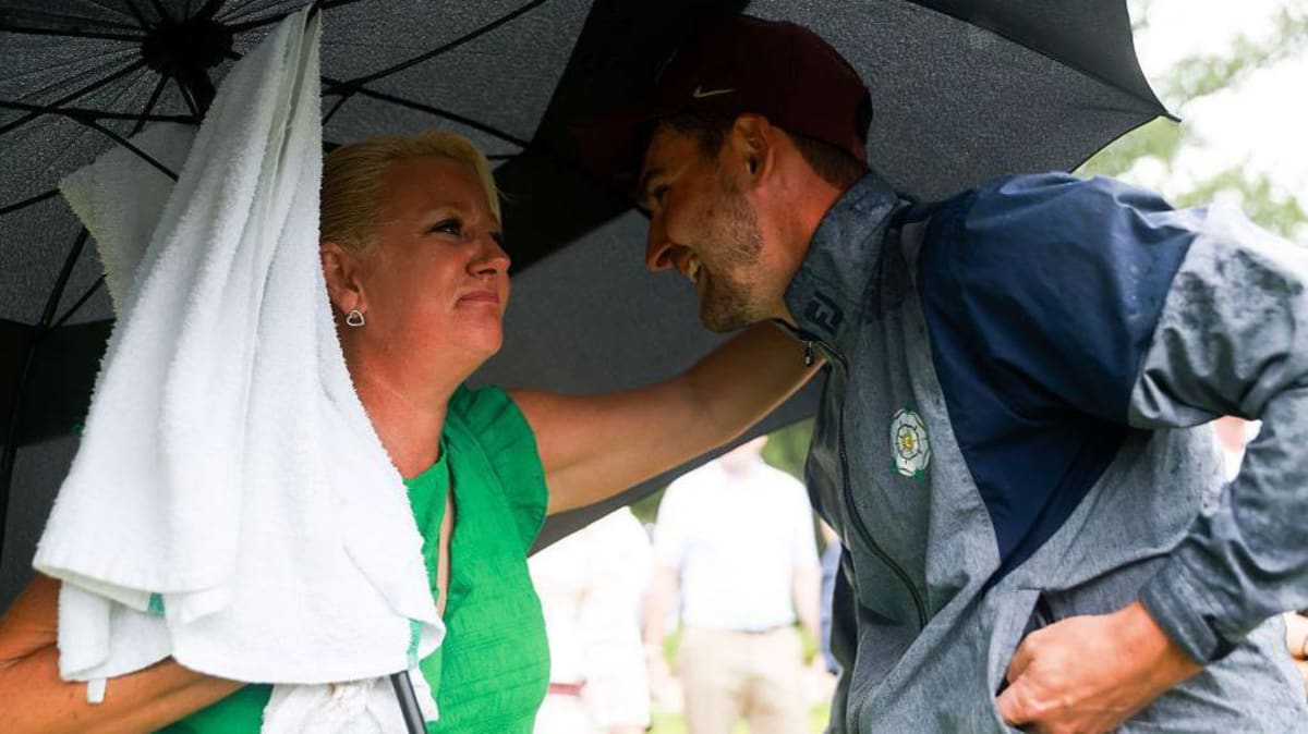 Dad Caddies as Son Wins US Amateur Golf Championship - Image 4