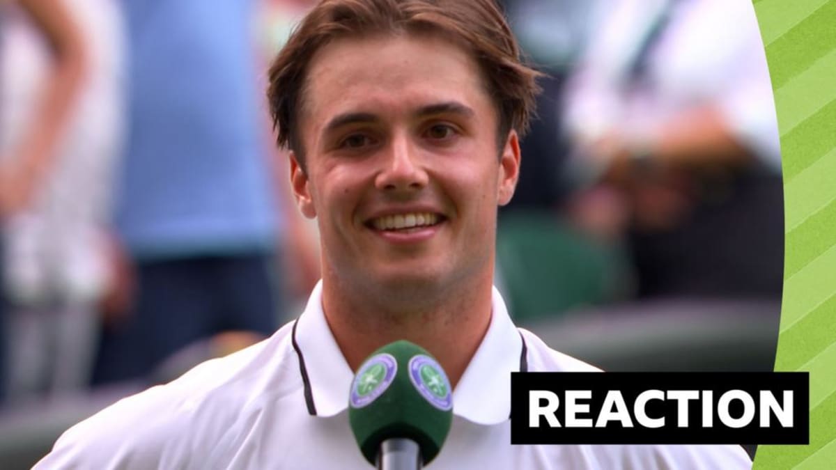 Arthur Fery celebrating on Centre Court after winning his Wimbledon quarter-final match