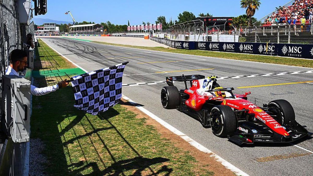 Lewis Hamilton Wins First Ferrari Race at 41 - Image 2