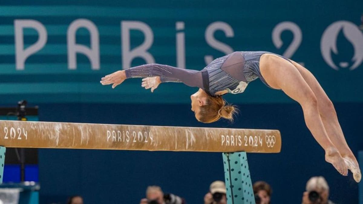 Olympic Gymnast Returns to Team GB 1 Year After Birth - Image 4