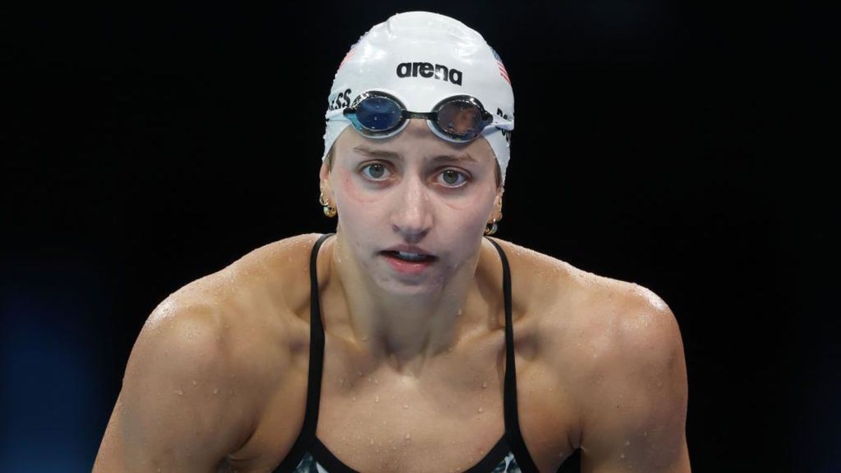 Two Swimmers Shatter World Records on Same Weekend - Image 2