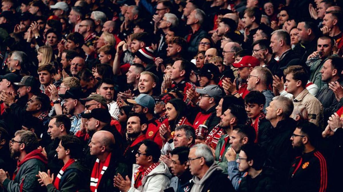 15-Year-Old JJ Gabriel Called Up to Manchester United - Image 4
