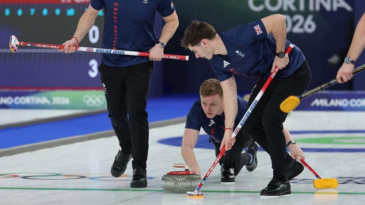 Scotland's New Curling Team Wins 7 Straight at Worlds - Image 4