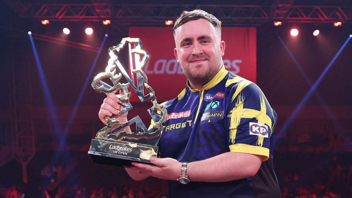 Luke Littler, 19, Defends UK Open Darts Title - Image 2