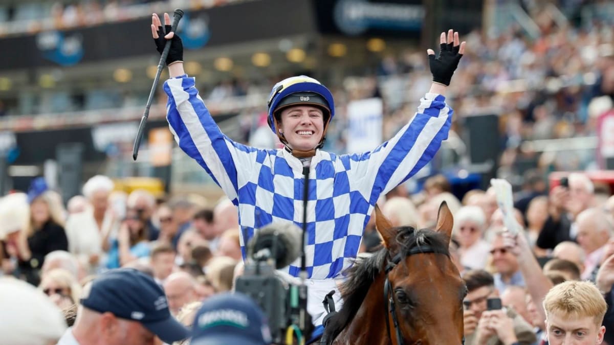 Saffie Osborne Wins Historic St Leger at 24 - Image 2