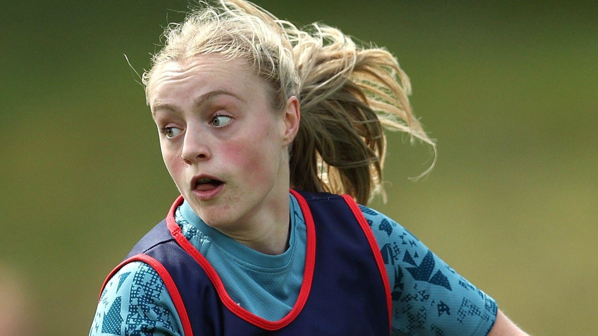 Rugby Mom Returns 5 Months After Giving Birth to Son - Image 4