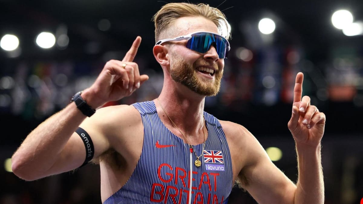 Josh Kerr Takes Aim at 26-Year Mile Record in London - Image 2