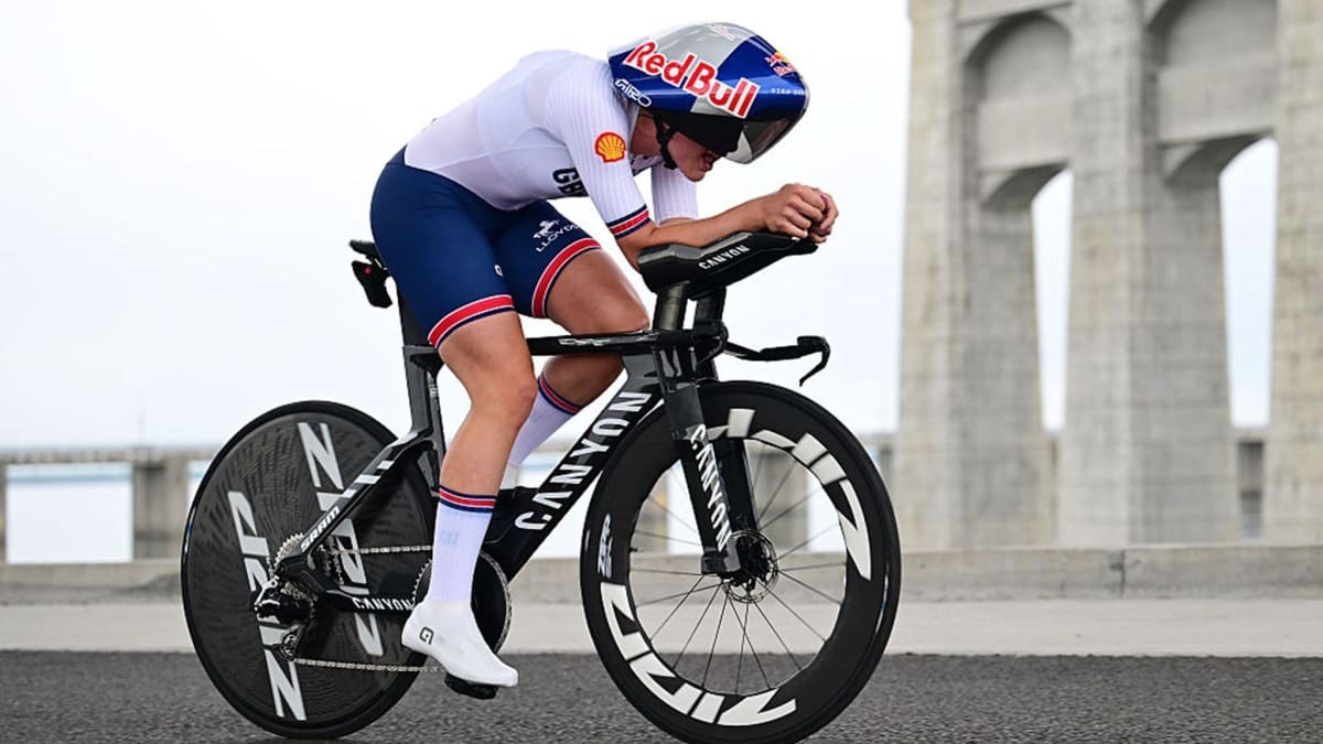 British Cyclist Zoe Backstedt, 21, Wins World Silver - Image 2