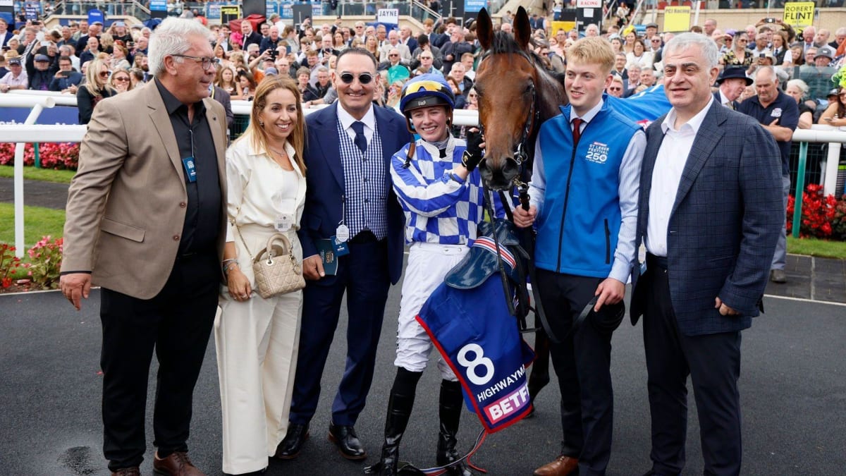 Saffie Osborne Wins Historic St Leger at 24 - Image 3