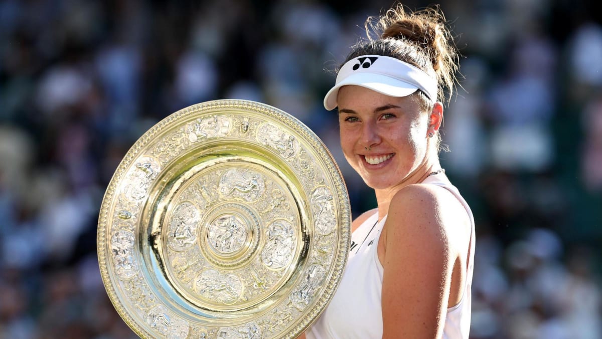 21-Year-Old Wins Wimbledon After Heartbreaking Comeback - Image 3