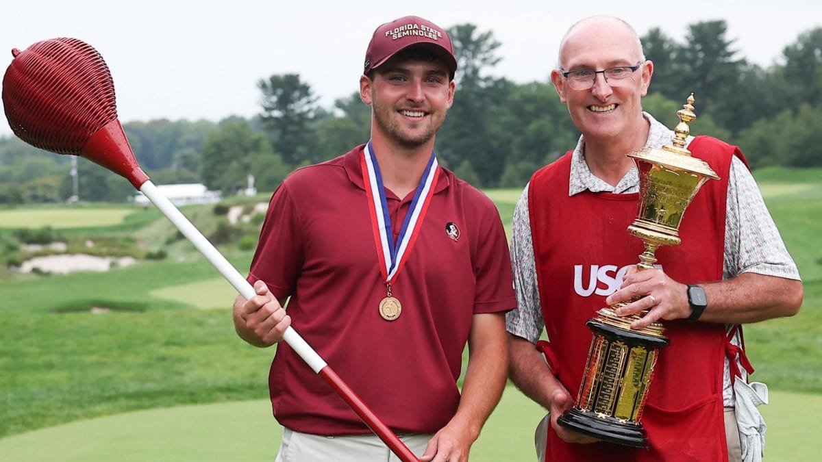 Dad Caddies as Son Wins US Amateur Golf Championship - Image 2