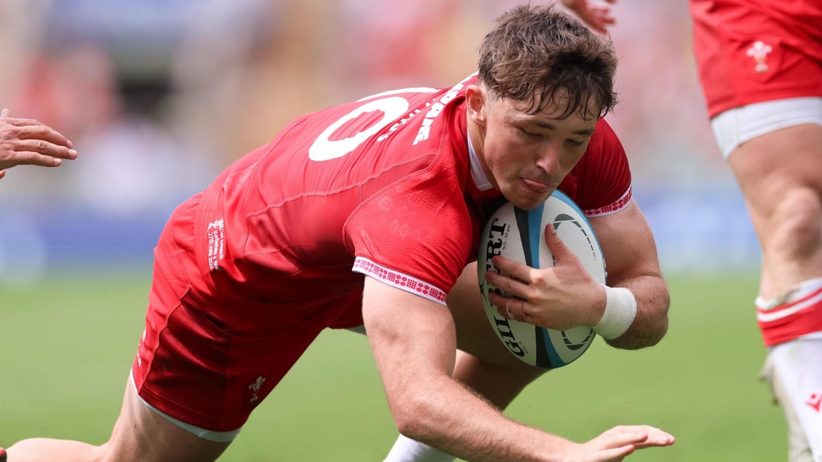 George North Scores Twice in Emotional Final Rugby Match - Image 2