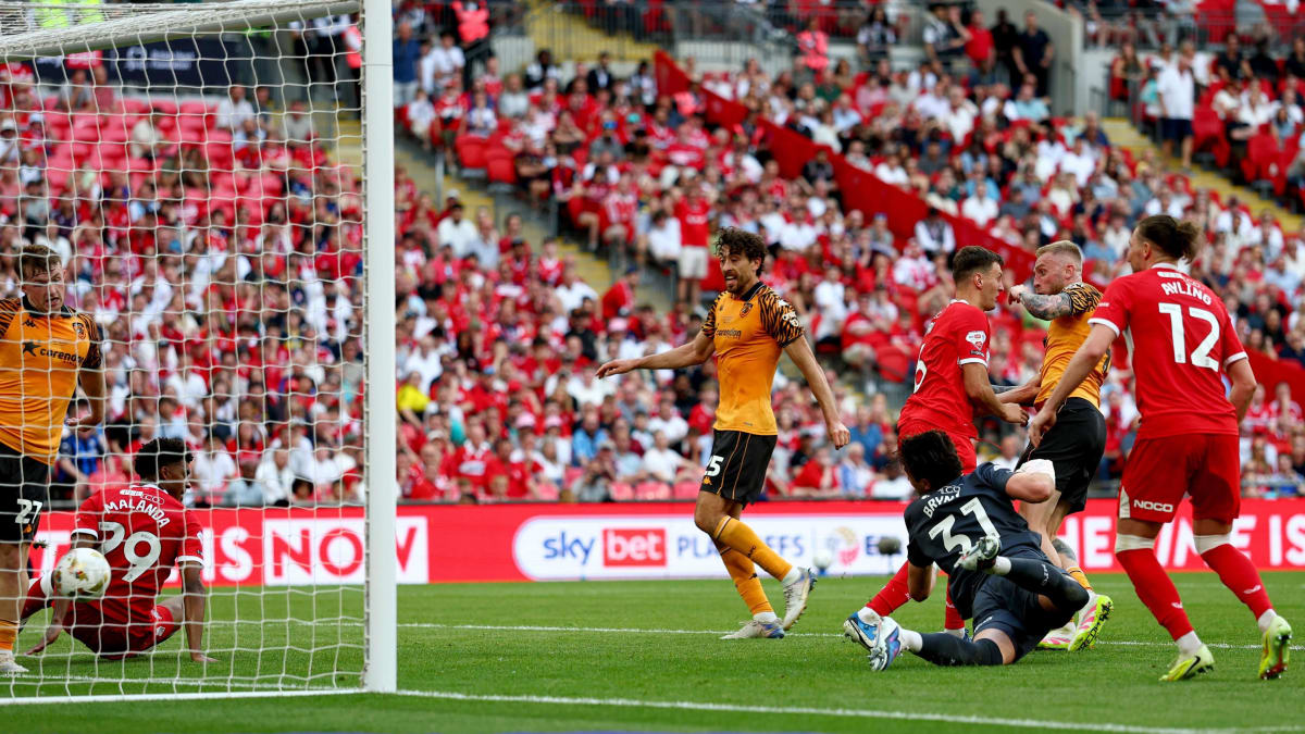 Hull City Surges from Near-Relegation to Premier League - Image 3