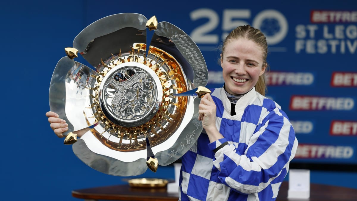 Saffie Osborne Becomes First Woman to Win British Classic - Image 2