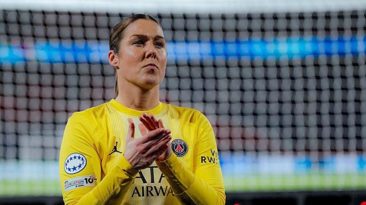 England Star Mary Earps Eyes WSL Return After PSG Season - Image 2