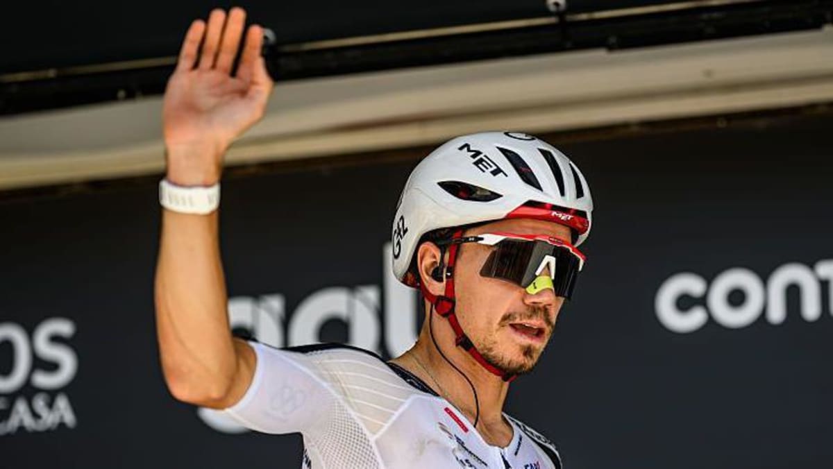 Cyclist Wins Home Race, Dedicates Victory to Fallen Rider - Image 2