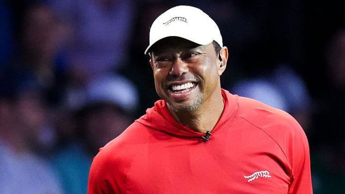 Tiger Woods Returns After 13 Months Away From Golf - Image 4