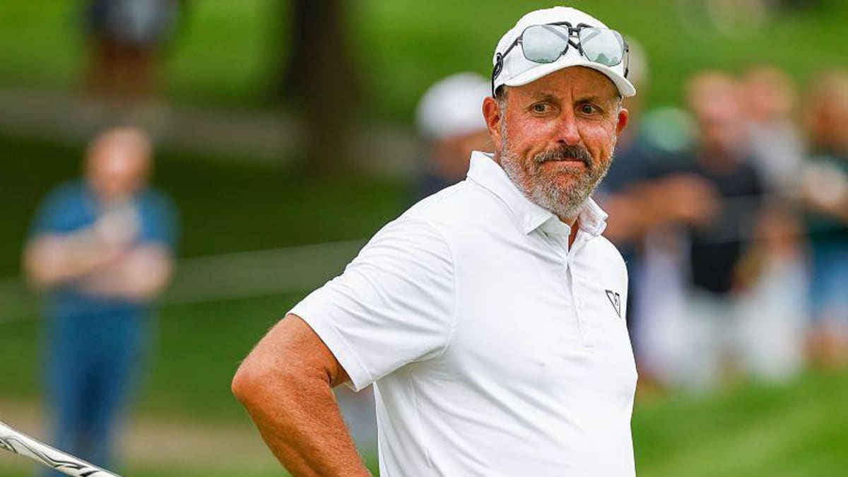 Golfer Wins First Title After 8-Year Injury Comeback - Image 3