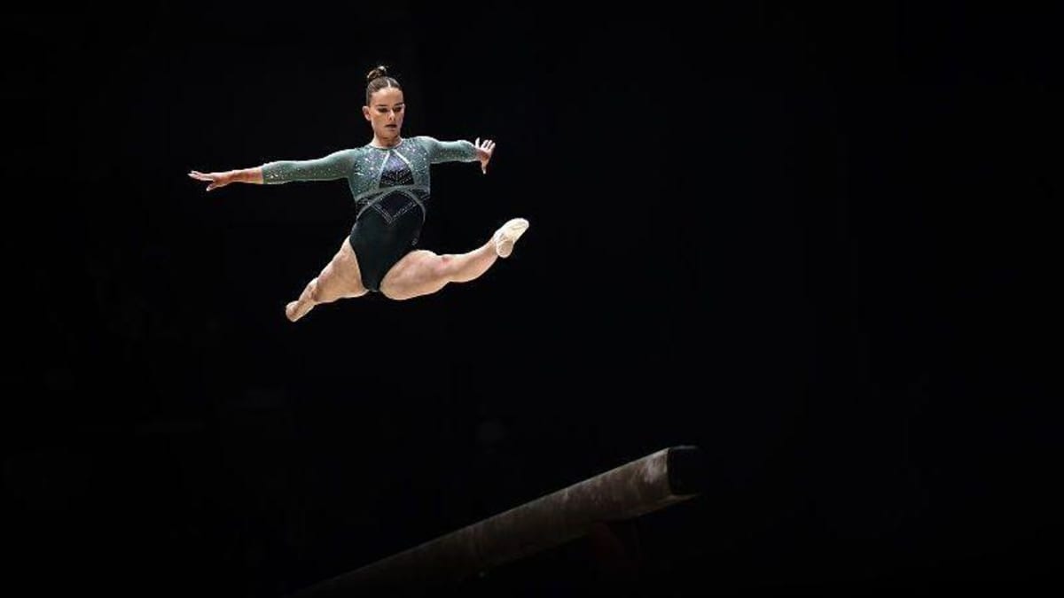 Olympic Gymnast Returns to Team GB 1 Year After Birth - Image 3