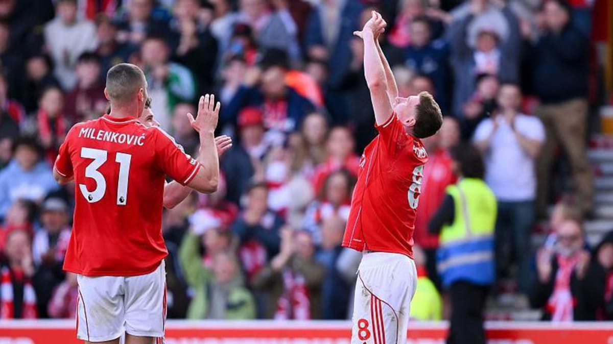 Elliot Anderson Scores Days After Mother's Funeral - Image 2