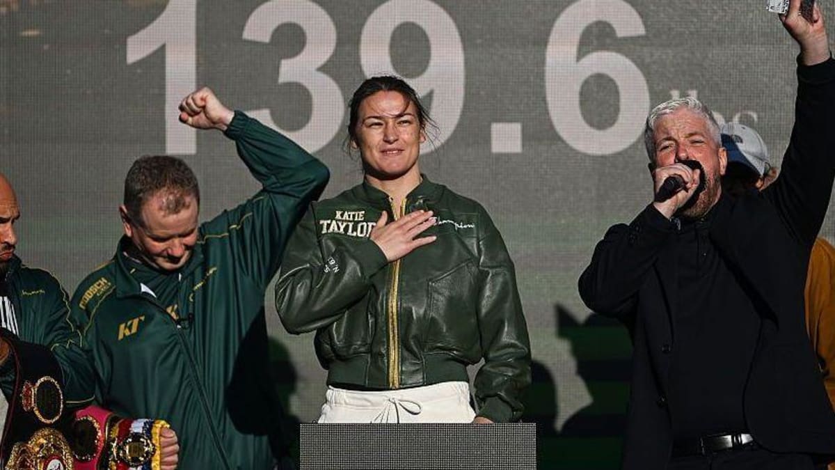Katie Taylor's Emotional Final Weigh-In at Trinity College - Image 4