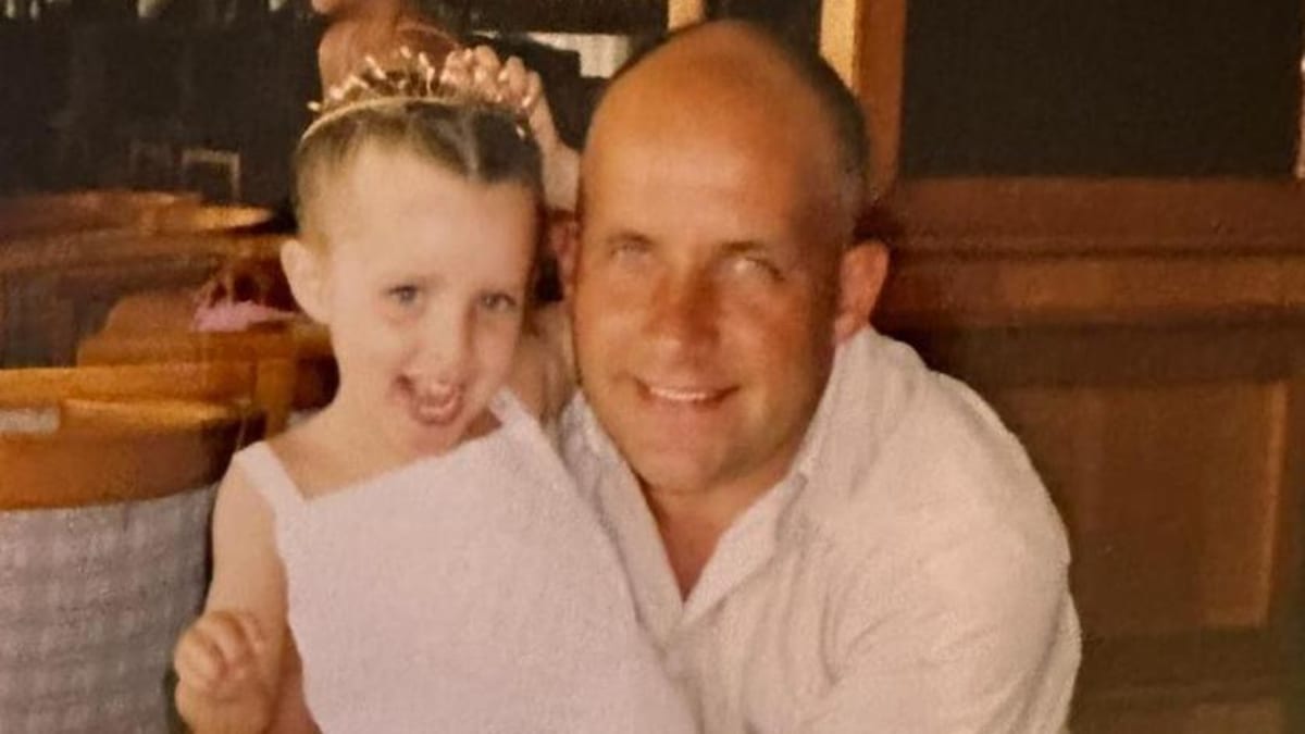 Ella Toone Honors Late Father Through Football and Academy - Image 2