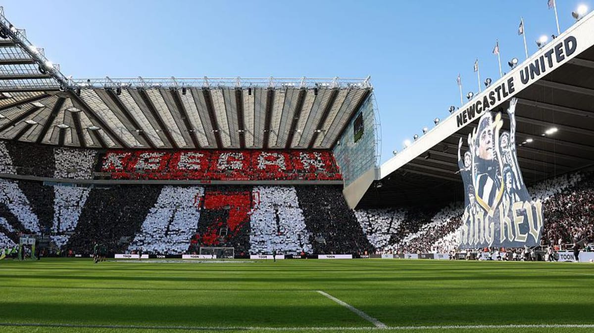 Newcastle and Liverpool Unite to Honor Kevin Keegan - Image 3