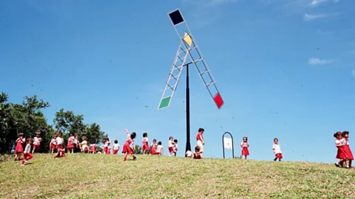 Colombian Village Thrives in Harsh Land for 50+ Years - Image 3
