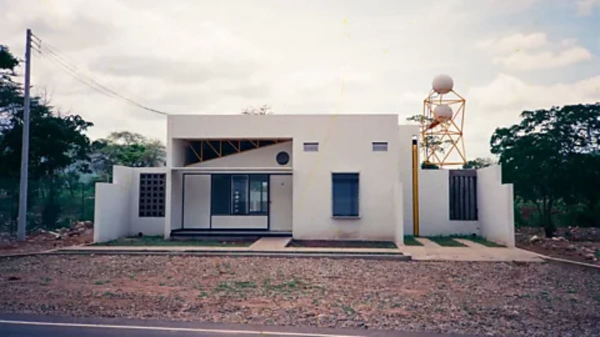 Colombian Village Thrives in Harsh Land for 50+ Years - Image 4