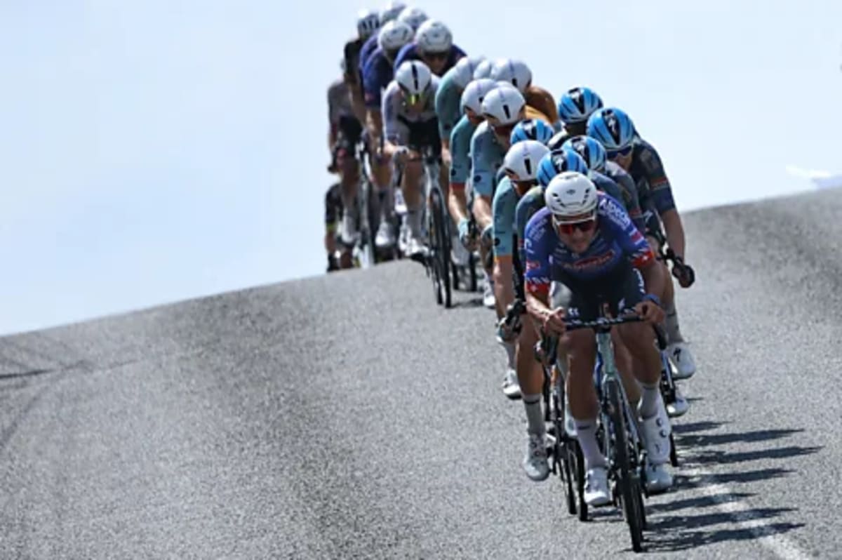 Game Theory Reveals Hidden Strategy in Tour de France - Image 2