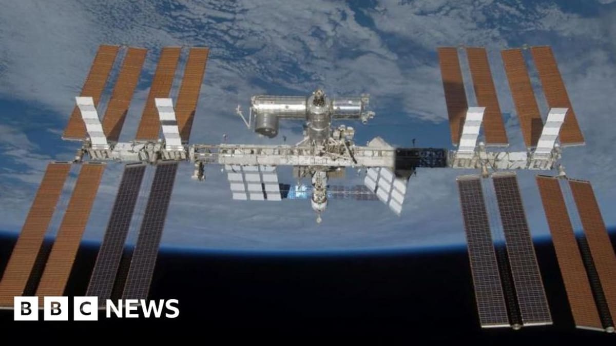 ISS Crew Safe After Air Leak Repair Mission