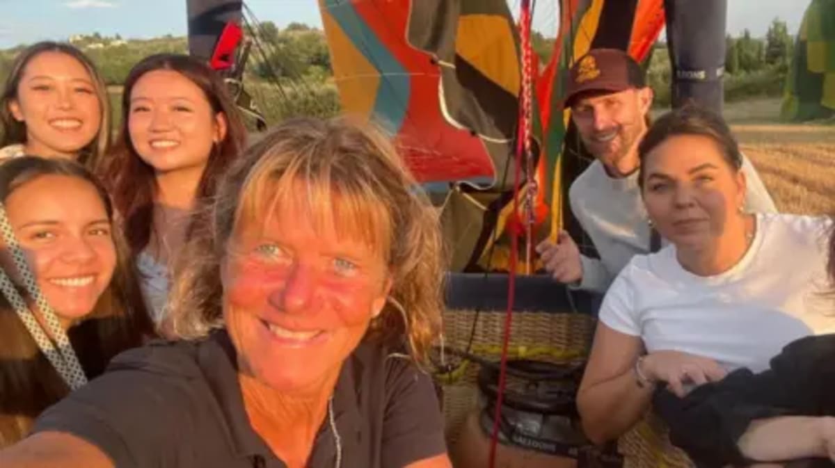 Bristol Pilot 4 Countries From Breaking Balloon World Record - Image 2