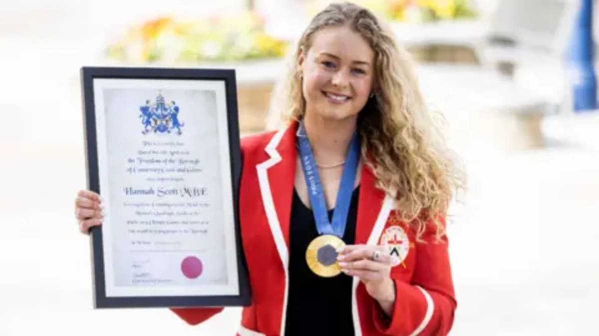 Olympic Gold Medalist Hannah Scott Receives Highest Honor - Image 2