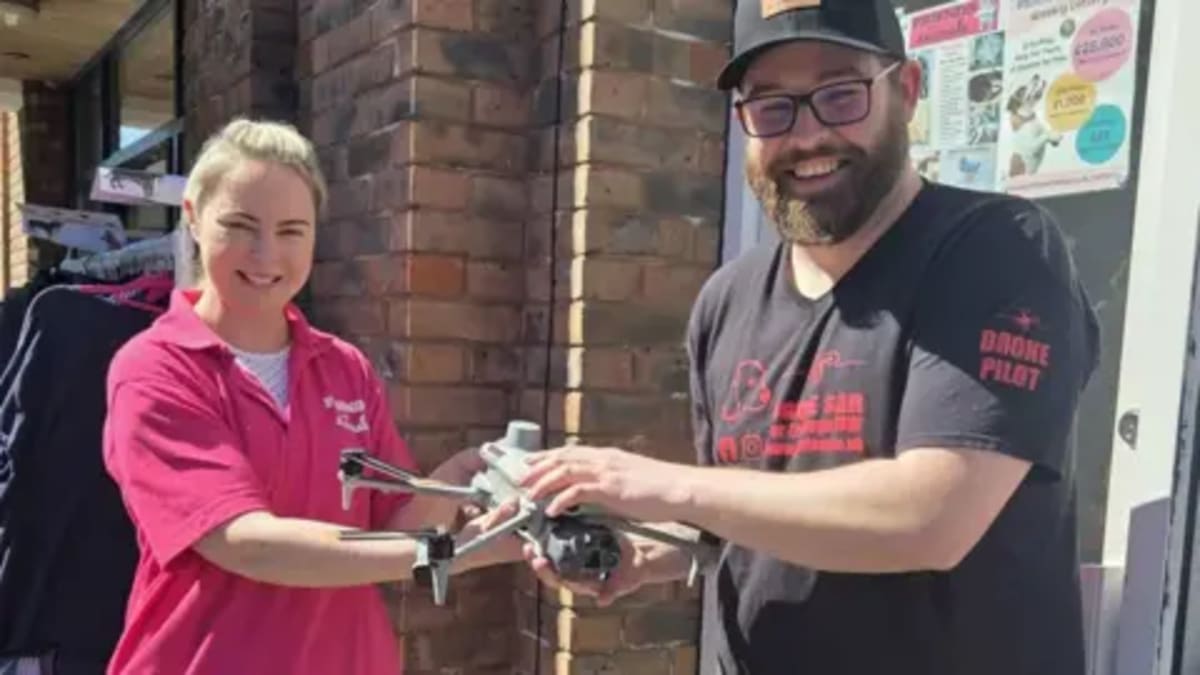 Isle of Wight Volunteers Reunite 54 Dogs With New Drone - Image 2