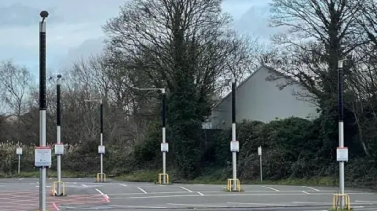 UK Firm Turns 50,000 Streetlights Into AI Data Centers - Image 3