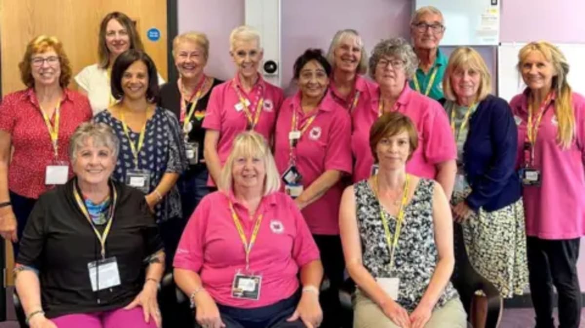 Volunteers Find Joy Helping Patients at Life's End - Image 3