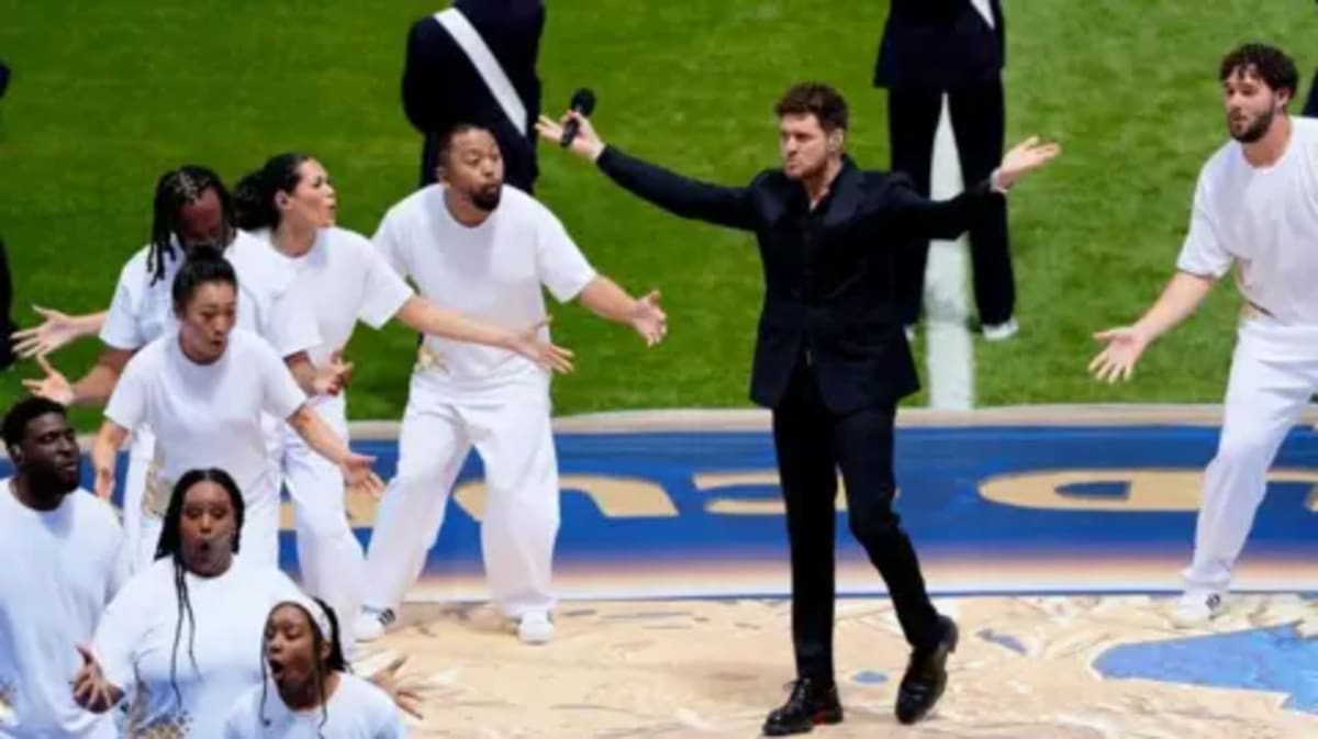 Canada Kicks Off World Cup with Bublé, Morissette Show - Image 2